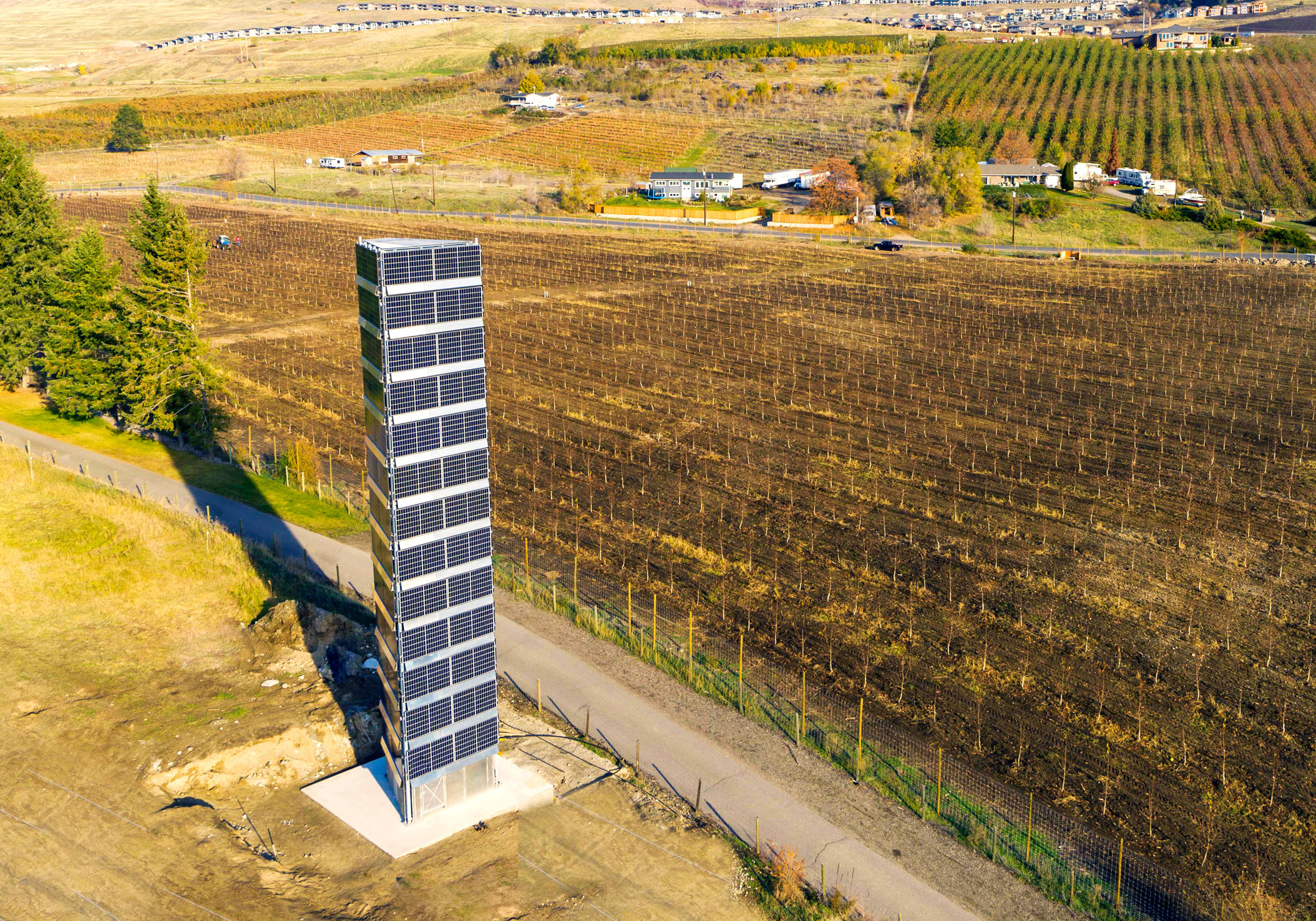 Green Tech Co. Signs Letter of Intent to Sell First Solar Tower