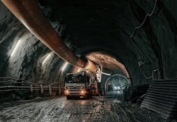 Canadian Co.'s Good Performance Augmented by Gold Prices