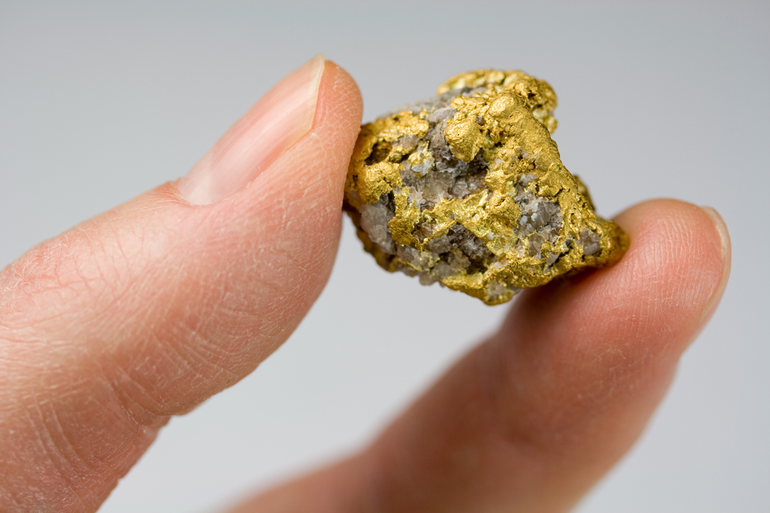 GoldQuartzNuggetAdobe.jpg GoldQuartzNuggetAdobe.jpg