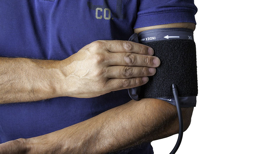 Blood pressure monitor