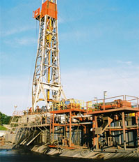 Shale drilling rig