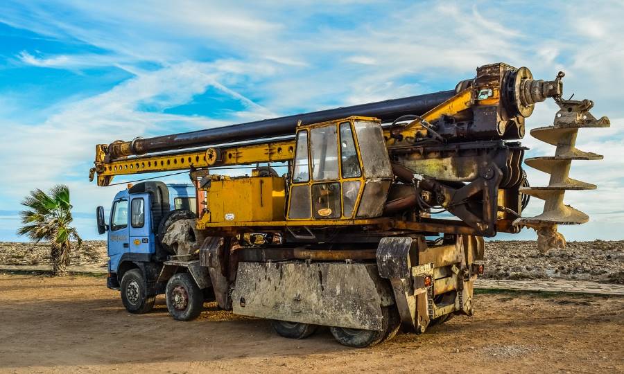 mining truck equipment palm tree