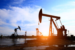 OilWellOilPumpAdobe_2.jpeg OilWellOilPumpAdobe_2.jpeg