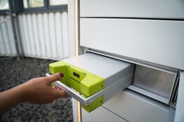 battery battery